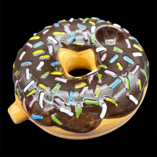 CHOCOLATE CERAMIC DONUT PIPE