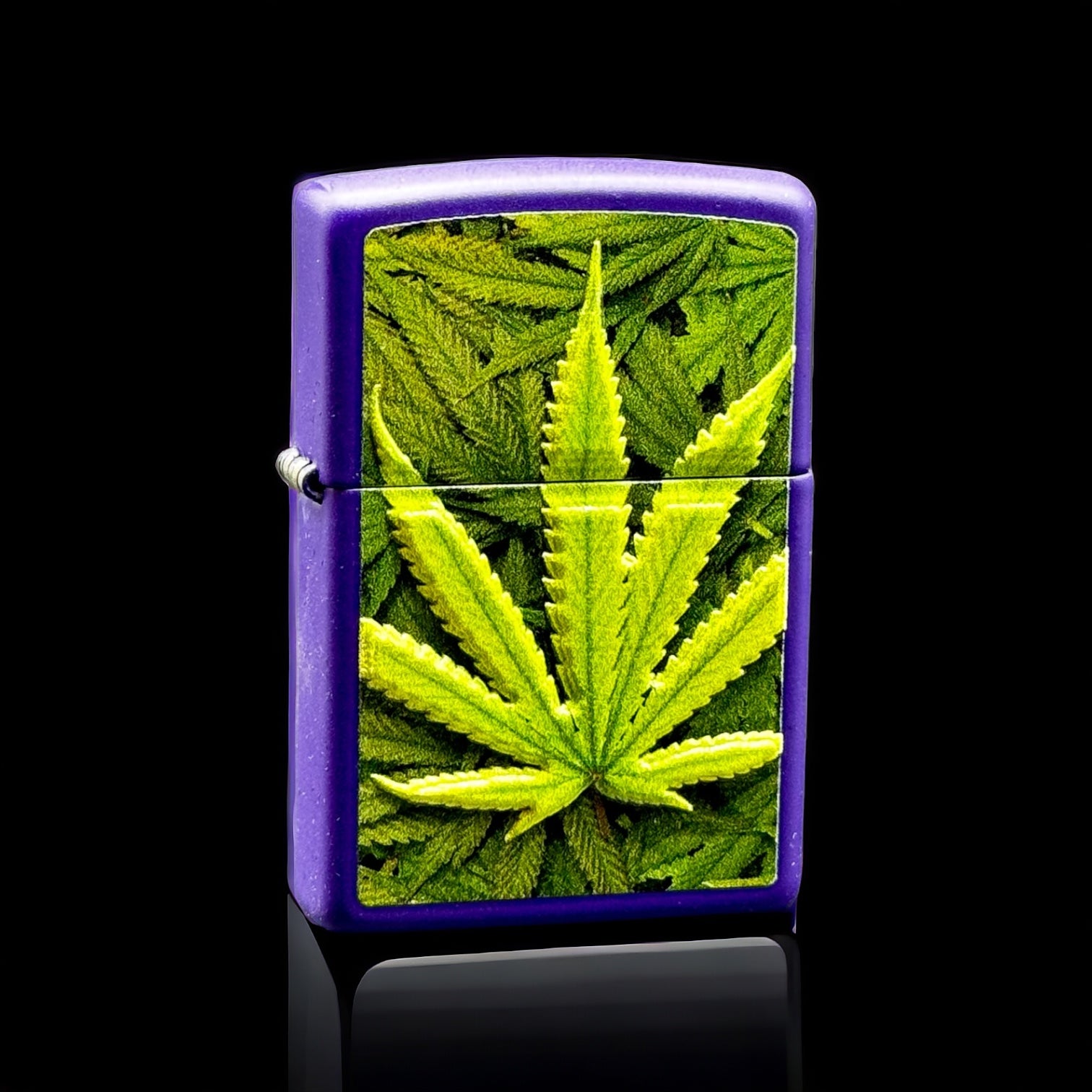 Cannabis Leaf Design ZIPPO