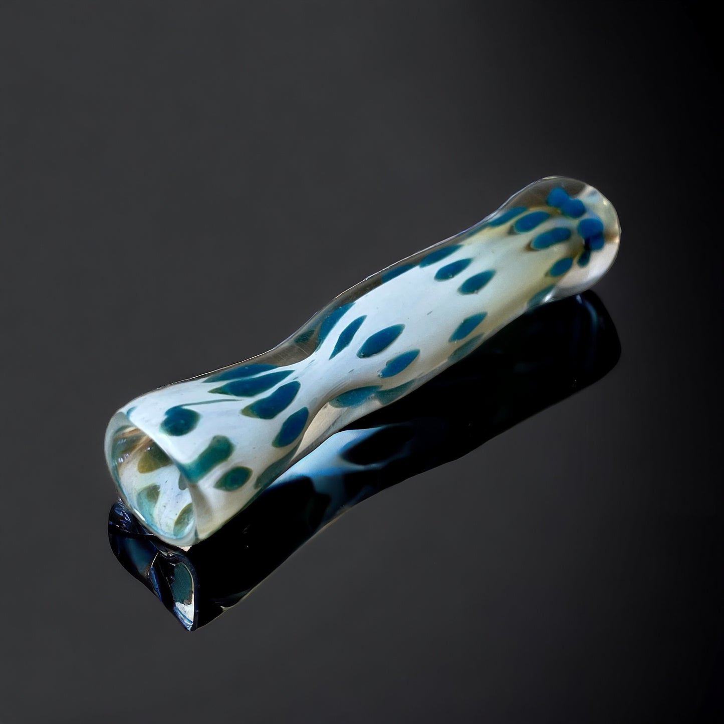 Color Design Chillum Glass Pipe blue color 